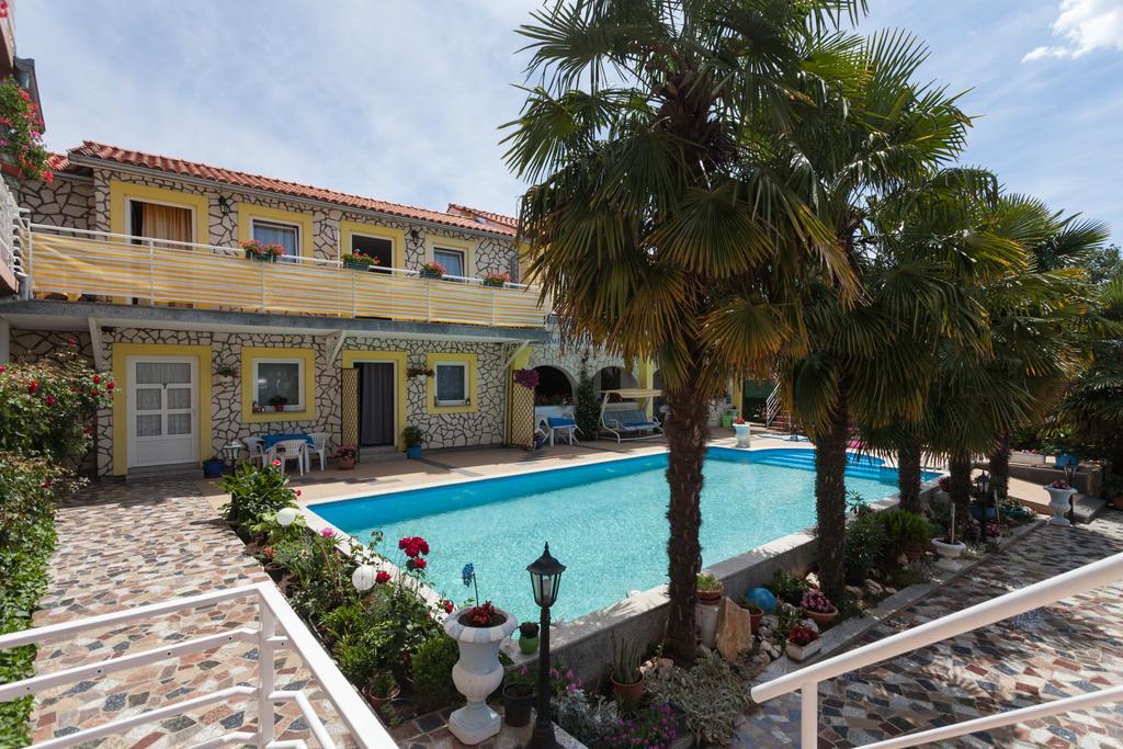 Apartments Paradis Rovinj Exterior foto